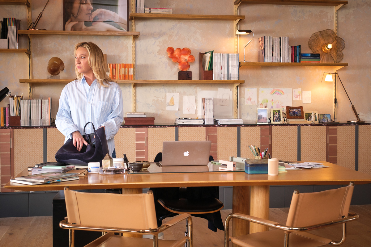 Asher Keddie as Evelyn Jones in Strife Ser 2